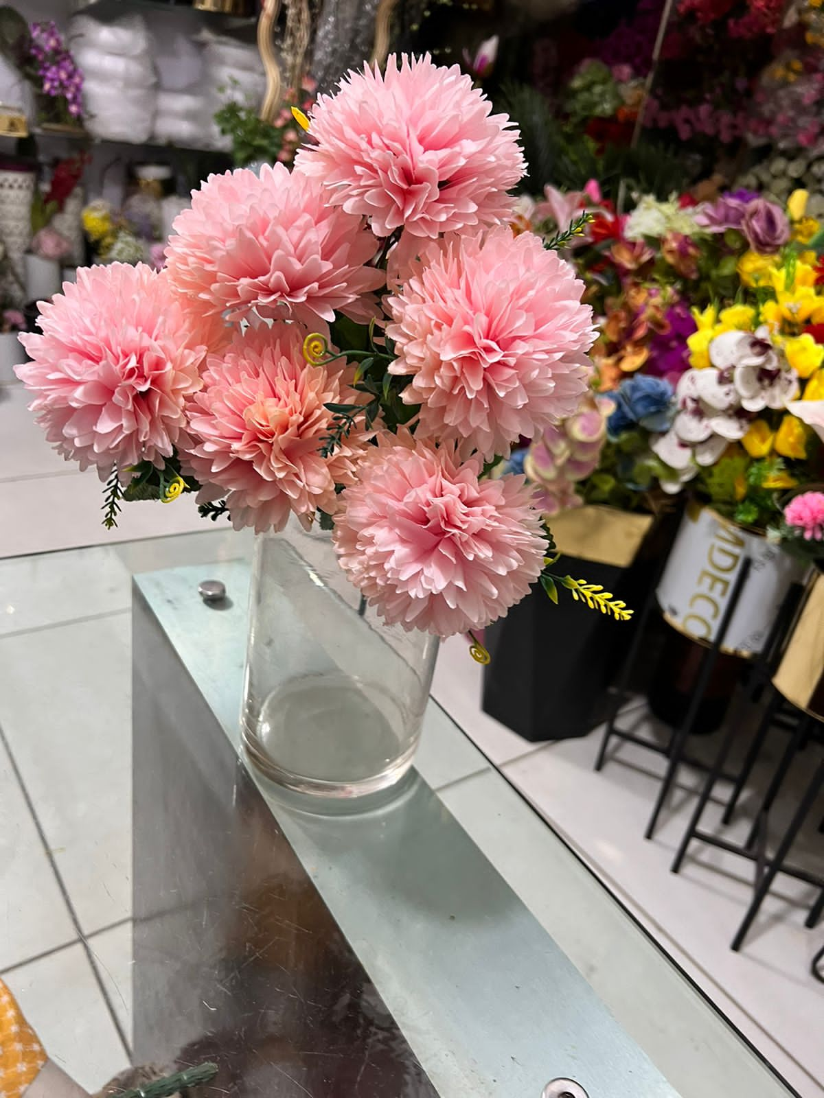  Red Chrysanthemum Bunch