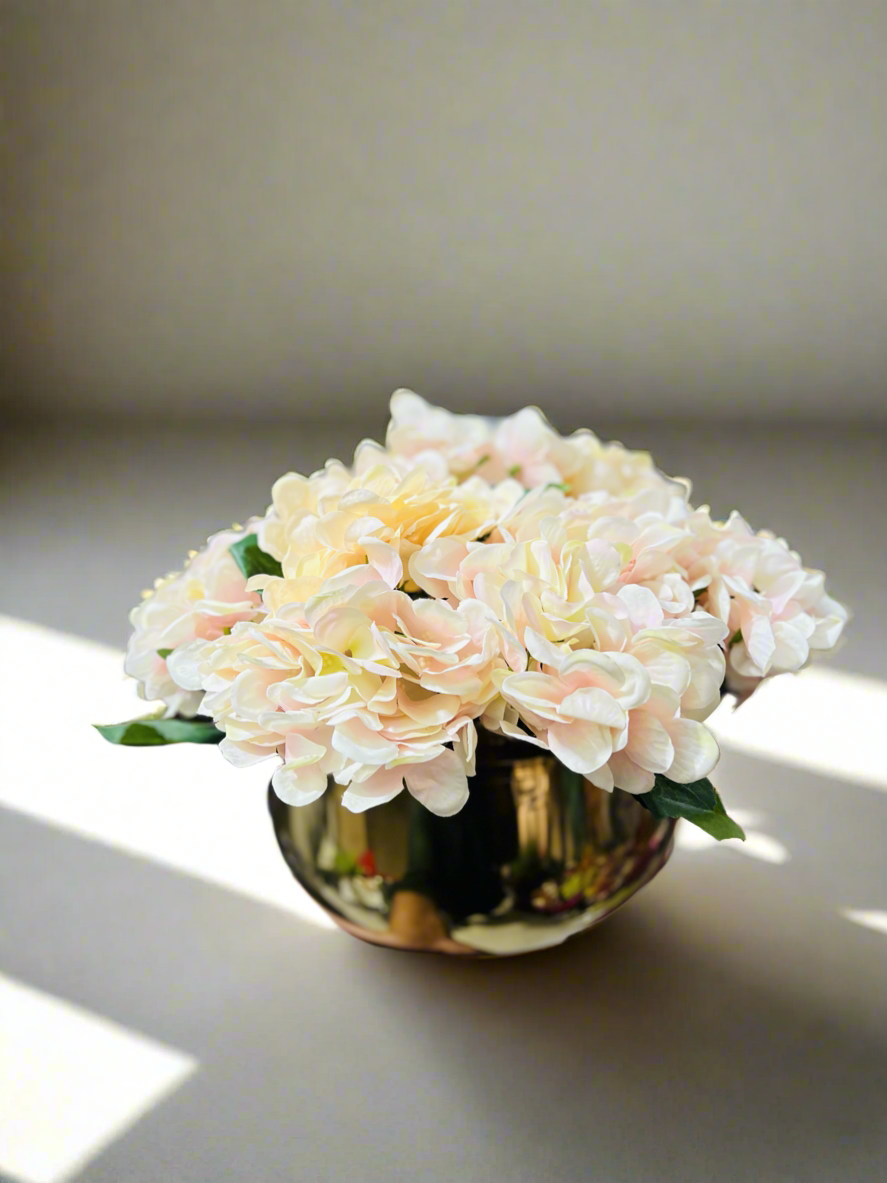 Elegant floral bowl