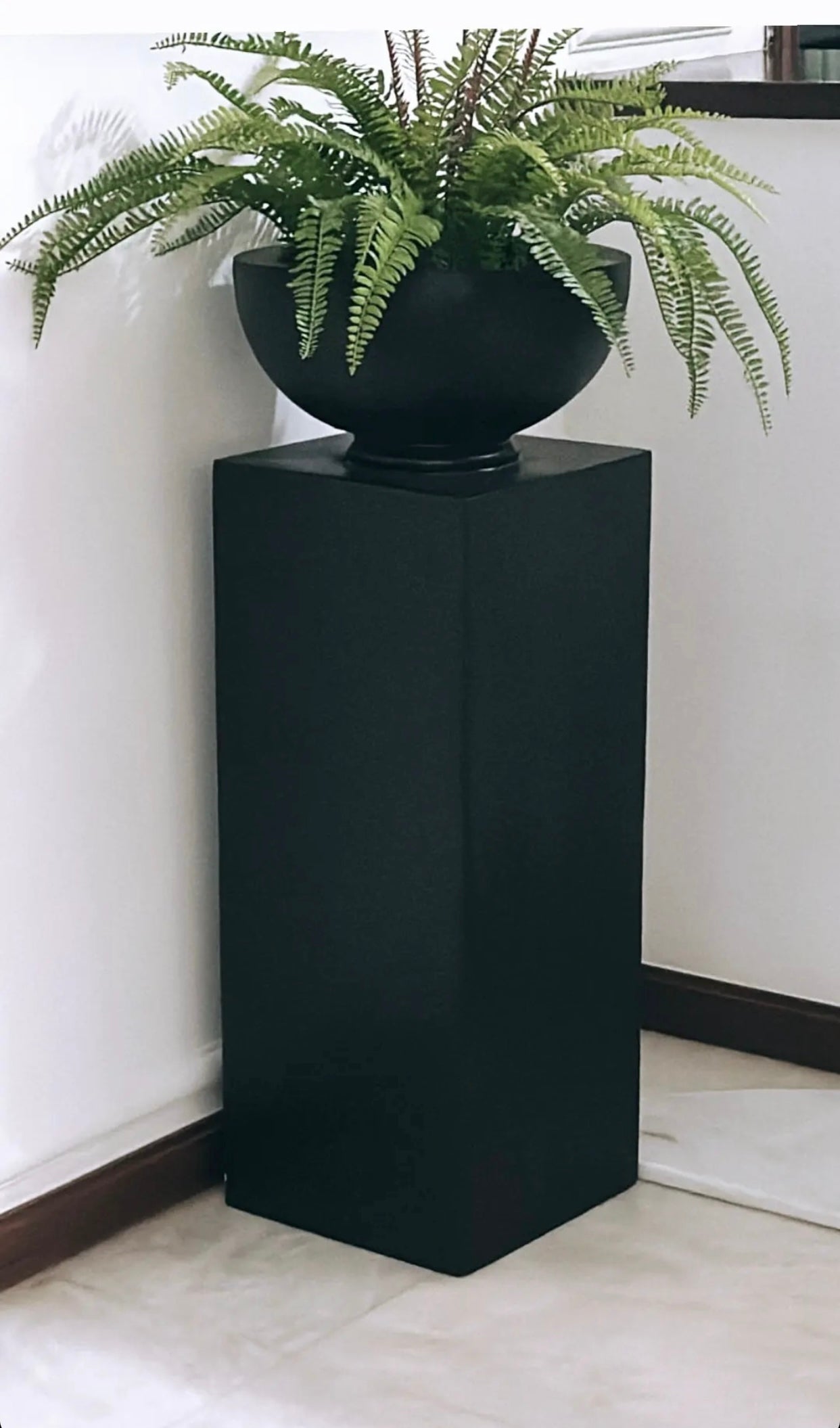 Fiber Bowl planter with Pillar